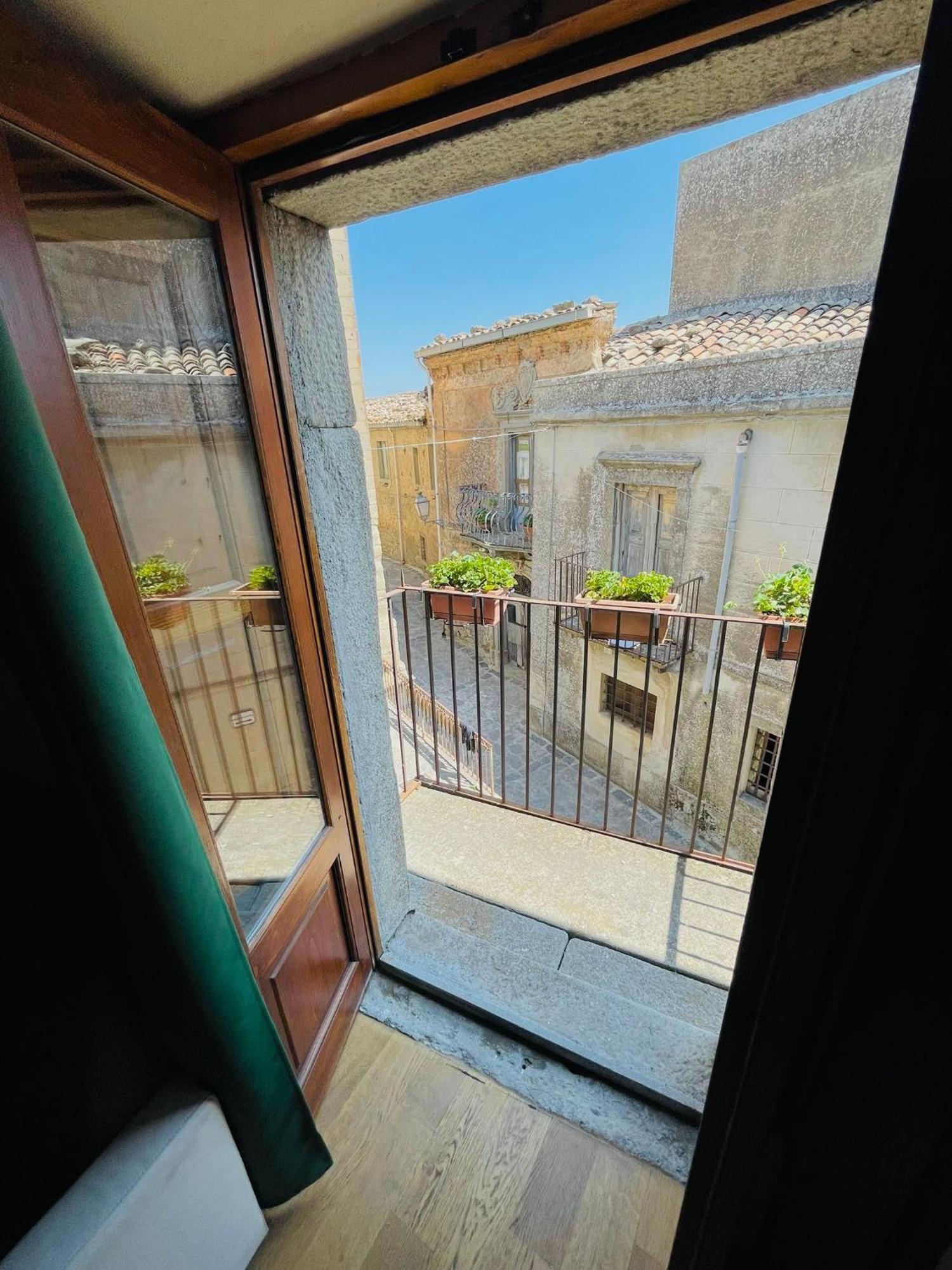 San Nicolo Holiday Home Montalbano Elicona Kültér fotó